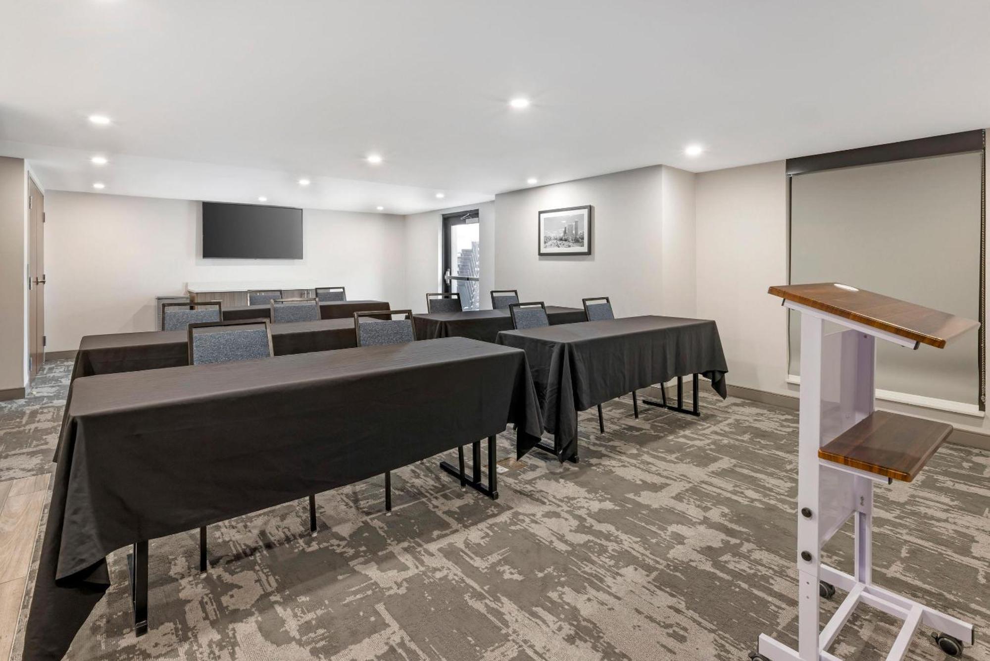 Mainstay Suites Oakbrook Terrace - Chicago ภายนอก รูปภาพ