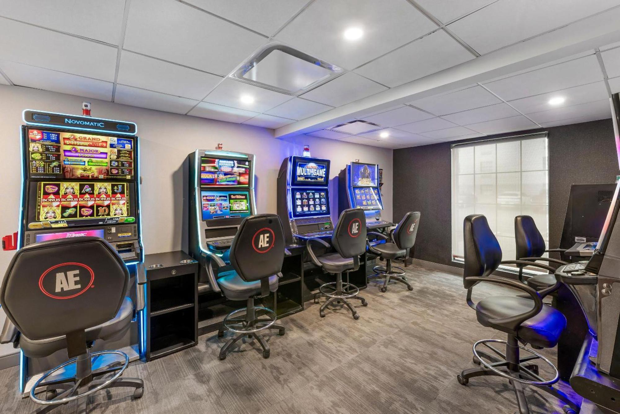 Mainstay Suites Oakbrook Terrace - Chicago ภายนอก รูปภาพ